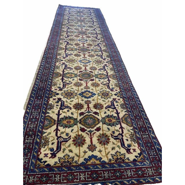 Middle Eastern Rug in Wool For Sale - Image 3 of 9