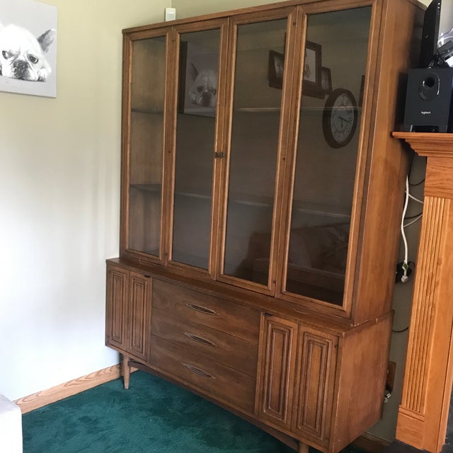 Broyhill Sculptra China Chairish