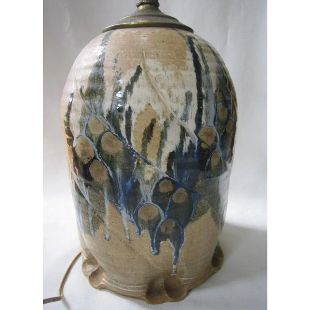 1960s Mid Century Majolica Signed Art Pottery Lamp For Sale - Image 5 of 5