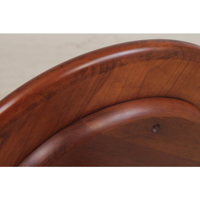 Henkel Harris Cherry Queen Anne Pedestal Table For Sale - Image 13 of 15