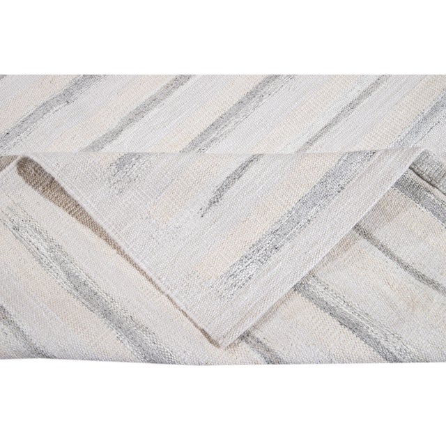 Contemporary 21st-Century Modern Swedish Style Ivory Wool Rug For Sale - Image 3 of 13