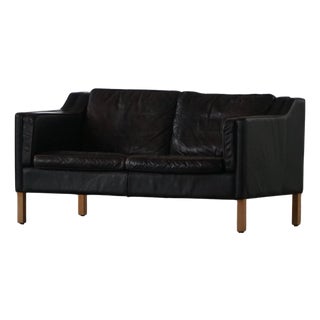 Mid-Century 2-Seater Sofa in Patinated Black Leather from Mogens Hansen,1970s For Sale