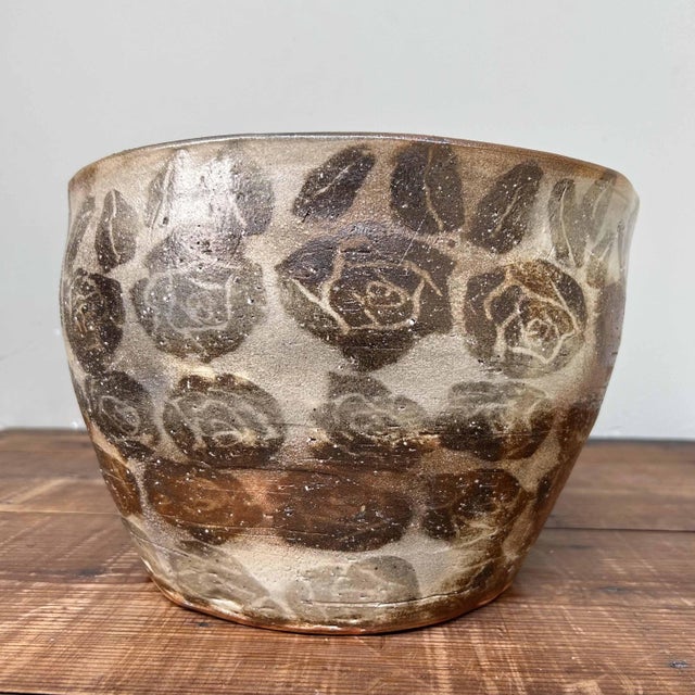 Shôwa Organic Earthenware Ikebana Plant Stand, 1970s For Sale - Image 10 of 18