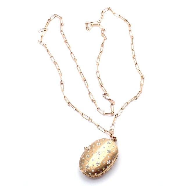 Late 20th Century Roberto Coin Rose Gold Diamond Large Locket Pendant Necklace For Sale - Image 4 of 11