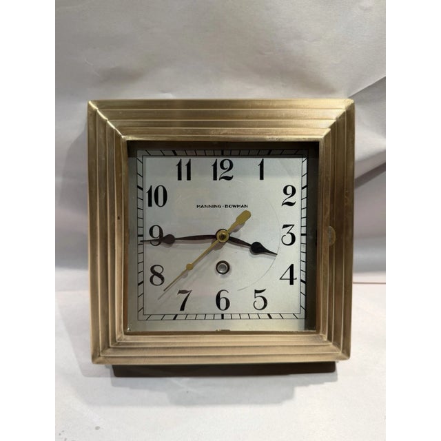 1920s Manning Bowman Art Deco Machine Age Wall Clock For Sale - Image 9 of 12