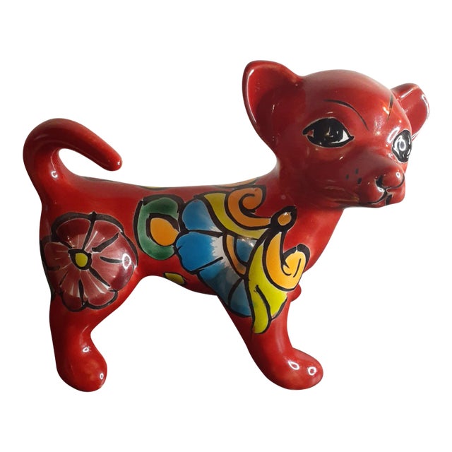 Gorgeous Mexican Folk Talavera Art Doggie Figurine. For Sale