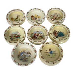 Lot of 8 Royal Doulton Bunnykins Collectable Bowls