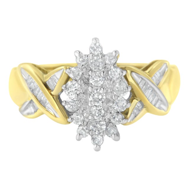 10K Yellow Gold Round And Baguette-Cut Diamond Ring - Size 7 For Sale