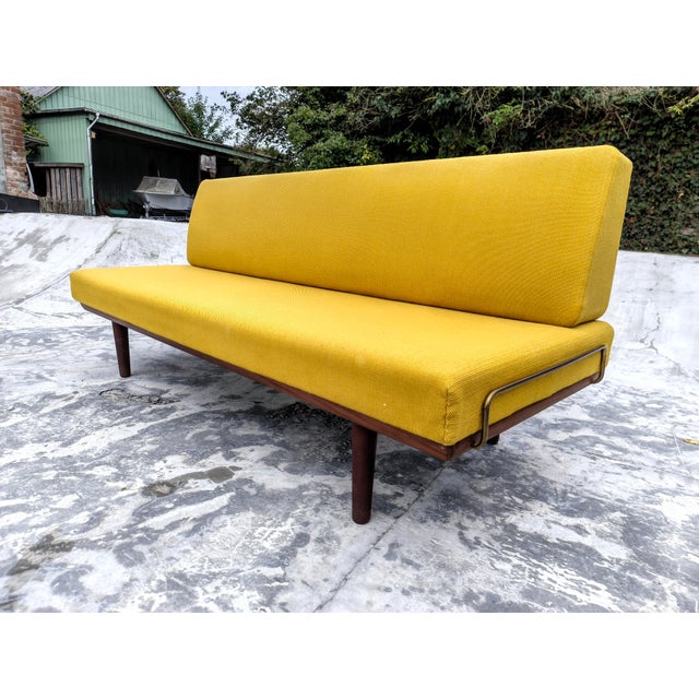 GE-19 Daybed by Hans Wegner for Getama, 1960s For Sale - Image 6 of 6
