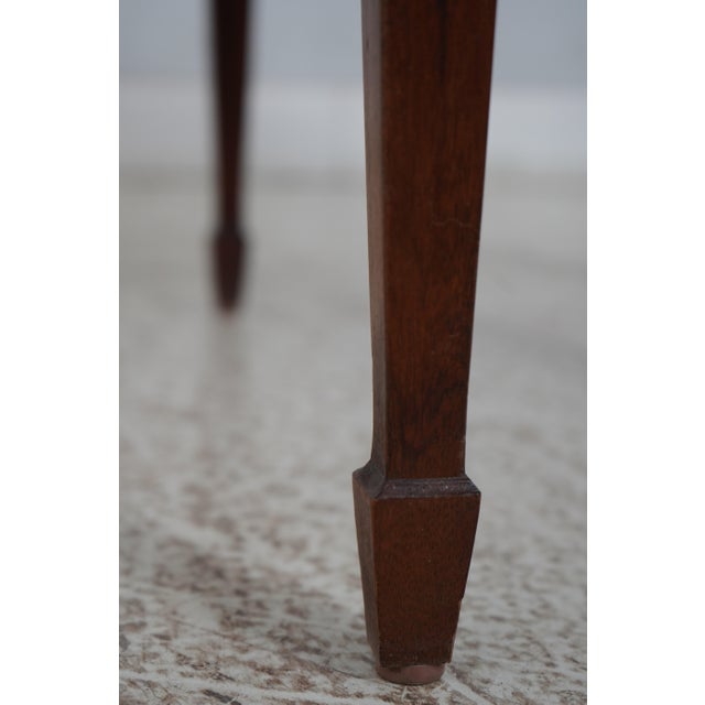 Brown Ethan Allen Figural Mahogany Pembroke Style Lamp Table For Sale - Image 8 of 12