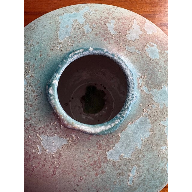 Large Tony Evans Ancient Sands Pink Blue Mauve Raku Pottery Vase Signed No. 508 For Sale In San Diego - Image 6 of 7