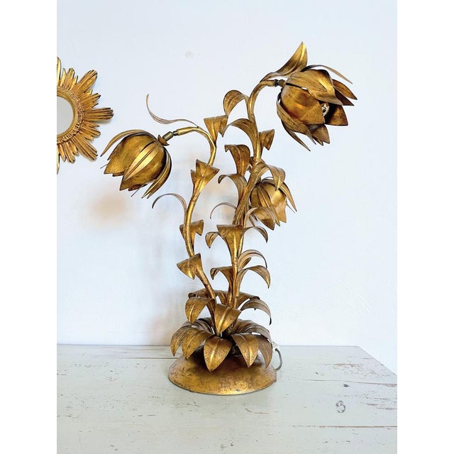 Immerse yourself in the world of timeless glamour with our opulent floor lamp in Hollywood Regency style, embodying a...