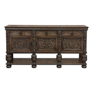 Antique French Renaissance Raised Buffet in Carved Oak For Sale