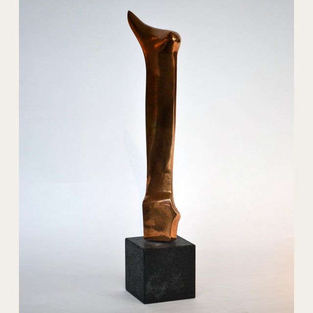 Abstract Bronze Sculpture with Black Plinth by Neil Willis, England, 1970s For Sale - Image 3 of 9