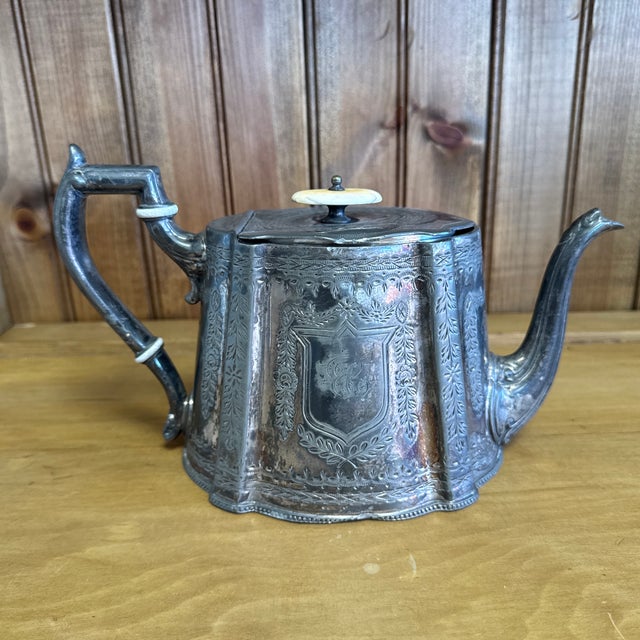Antique English Tea Pot For Sale In Naples, FL - Image 6 of 8