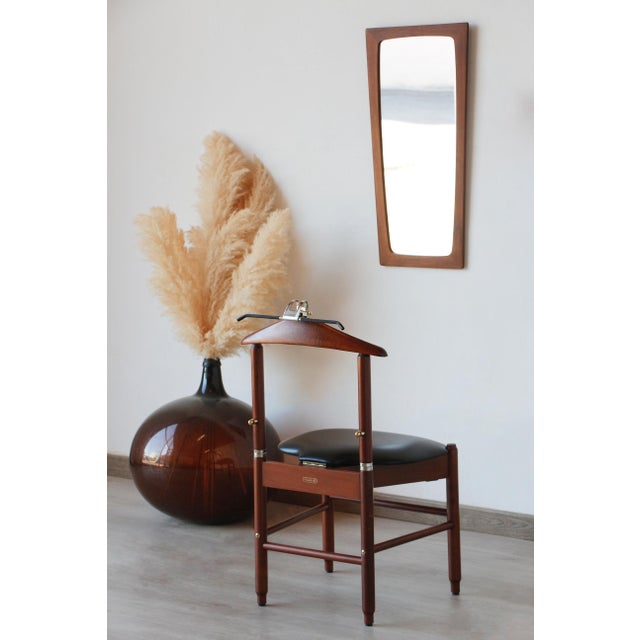 Wood Vintage Italian Valet Stand Chair by Fratelli Reguitti, 1960s For Sale - Image 7 of 18