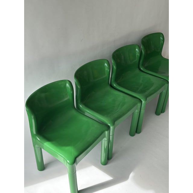 Kartell Space Age 4875 Chairs by Carlo Bartoli for Kartell, Italy, 1970, Set of 4 For Sale - Image 4 of 9