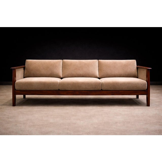 Taupe Sofa in Brazilian Rosewood and Warm Taupe Mohair, Fátima, 1960s — Lot 550A For Sale - Image 8 of 15