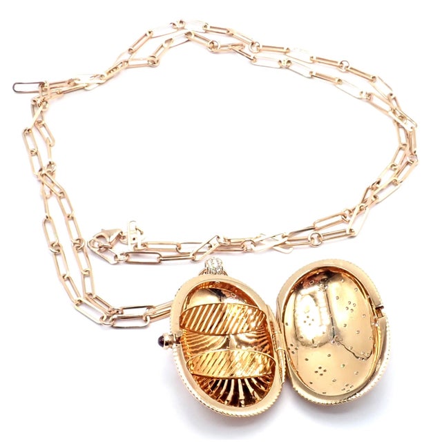 Late 20th Century Roberto Coin Rose Gold Diamond Large Locket Pendant Necklace For Sale - Image 11 of 11