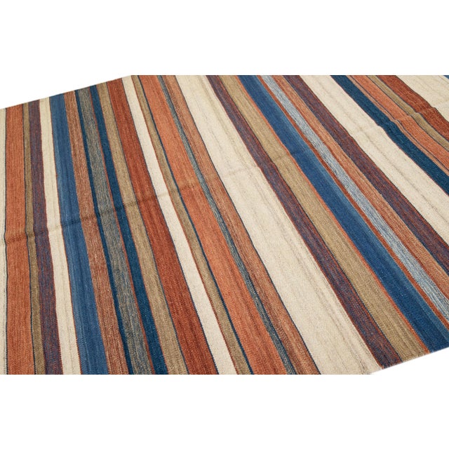 2020s Modern Kilim Handmade Multicolor Geometric Wool Rug For Sale In New York - Image 6 of 7