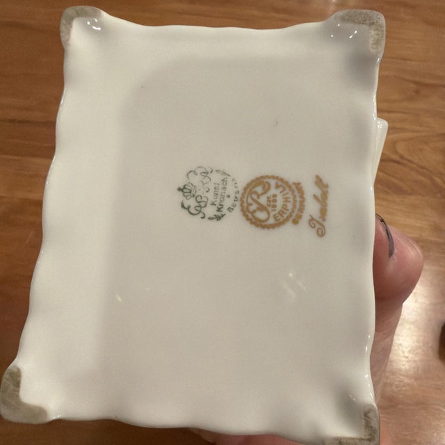 Vintage Erphila German Porcelain Trinket Box Isabell Gold Rococo Bavaria For Sale In Los Angeles - Image 6 of 7
