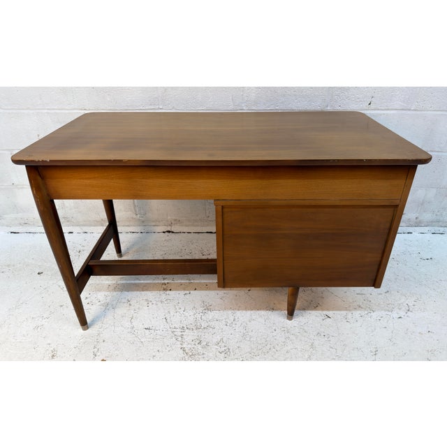 Vintage Walnut Desk Attributed to Mainline for Hooker Furniture For Sale - Image 16 of 16