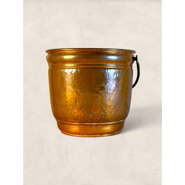 Antique English Hammered Copper Planter For Sale In Tampa - Image 6 of 6