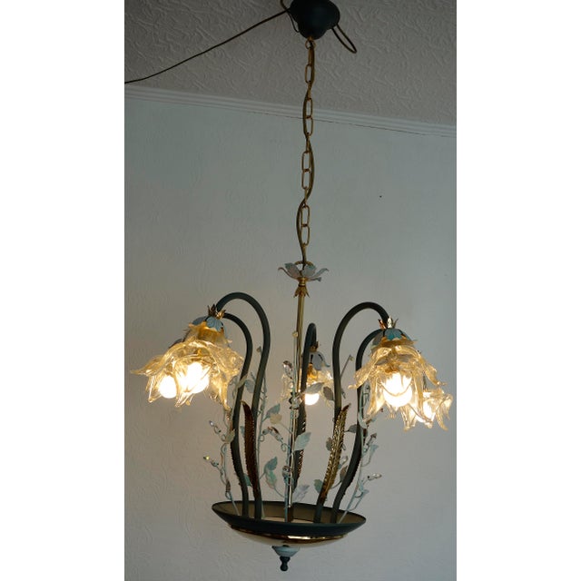 Italian Brass and Glass Lead Crystal Chandelier from Artigian Fabbrica Lambadari, 1960s For Sale - Image 15 of 16
