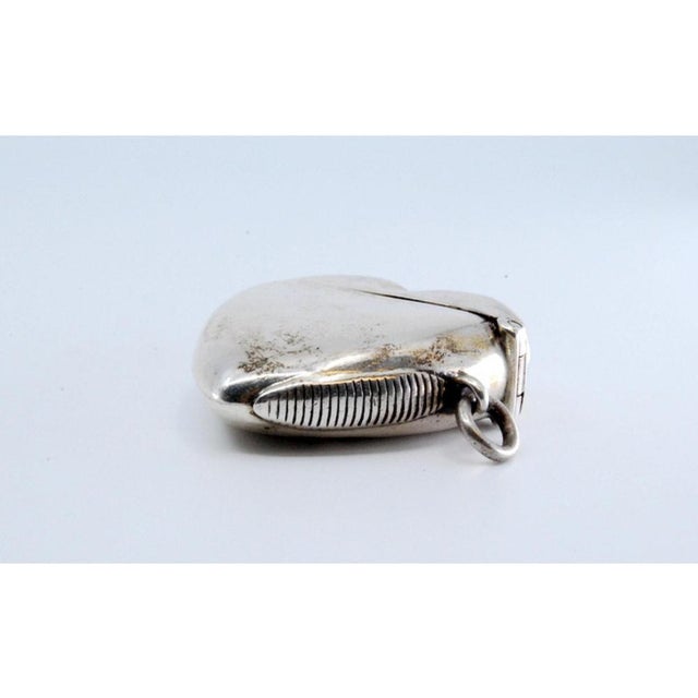 Plain Silver Heart-Shaped Matchbox with Hinged Lid For Sale - Image 9 of 11