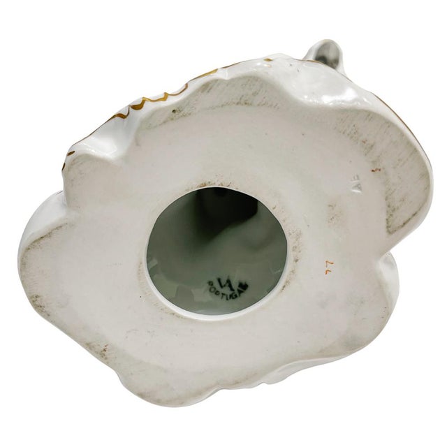 White Late 20th Century Vista Alegre Porcelain Cockatoo Parrot Figurines - A Pair For Sale - Image 8 of 8