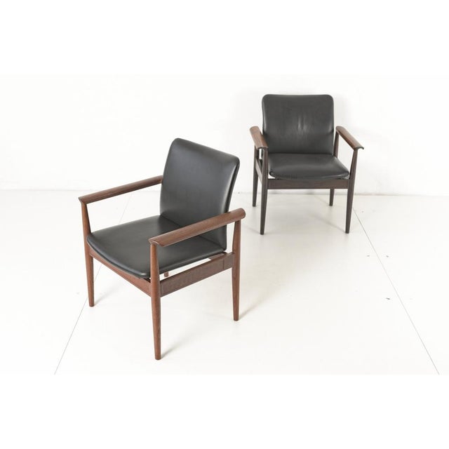 Model FD 901 Diplomat Armchair by Finn Juhl, 1960s For Sale - Image 16 of 17