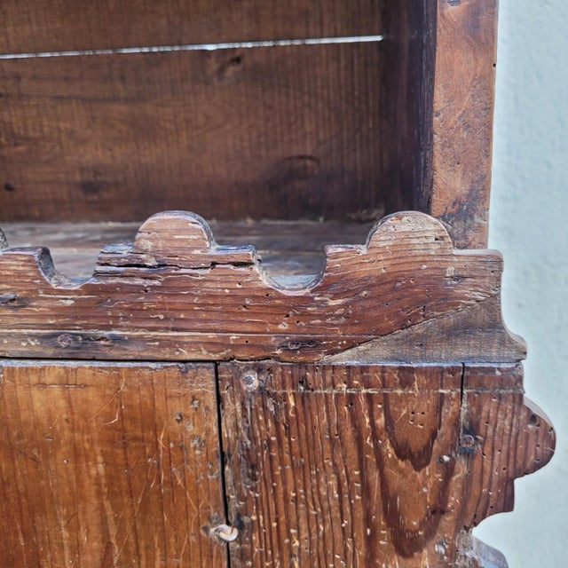 19th Century Folk Art Larch and Chestnut Shepherds Cupboard For Sale - Image 6 of 18