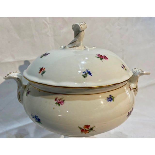 Mid 20th Century Vintage Porcelain Soup Tureen From Karlsbader Streuer Decorated With Delicate Floral Pattern - Made in Czechoslovakia For Sale - Image 5 of 13