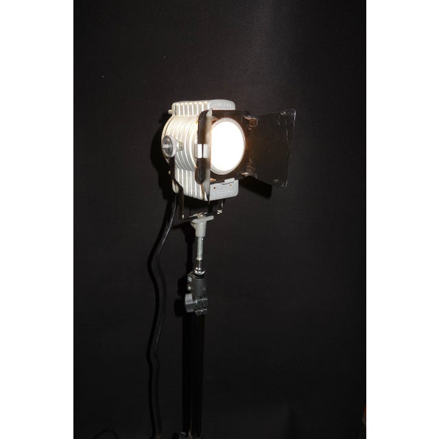 Metal Mid Century 'Mini Spot' Fresnel Spotlight Refitted With Led Lamp in Silver For Sale - Image 7 of 13