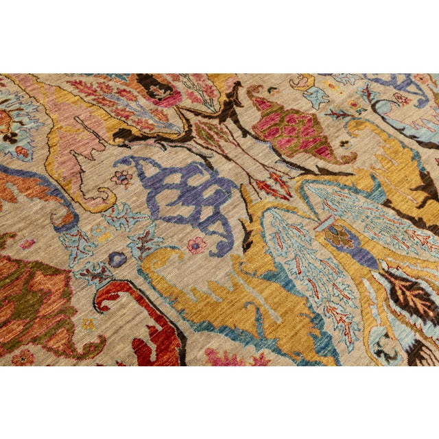 8x10 Vibrant Modern Bidjar Style Abstract Floral Wool Area Rug in Beige For Sale - Image 11 of 11