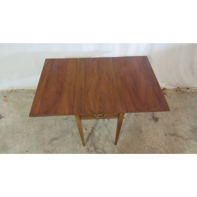 Brown 1980s Henkel Harris Drop-Leaf Table Mahogany Designer Pembrook For Sale - Image 8 of 8