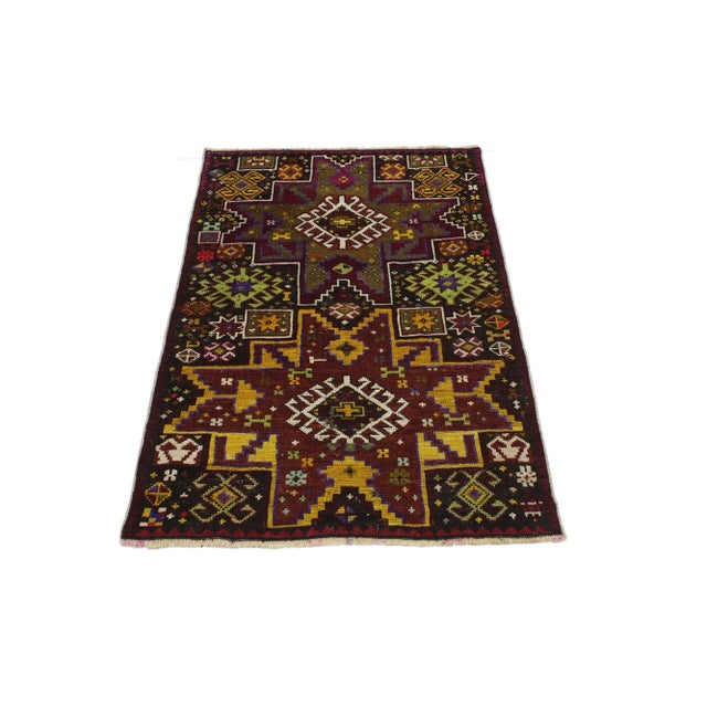 Tribal Vintage Turkish Oushak Throw Rug - 02'06 X 03'11 For Sale - Image 3 of 4