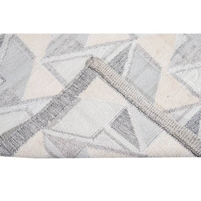 21st-Century Modern Swedish Style Ivory Wool Rug For Sale - Image 4 of 13