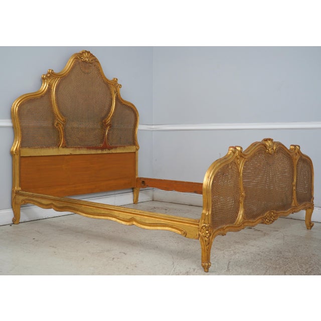 Age: C.1900-1920s Details: Bolted Rail Construction Fine Carved Details Stunning Vintage Bed High Quality Construction...