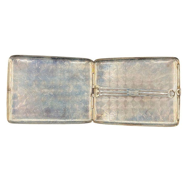 Stunning 1930s Art Deco silver cigarette case with Gold inlay by Marathon, straight out of the golden age of Hollywood! It...