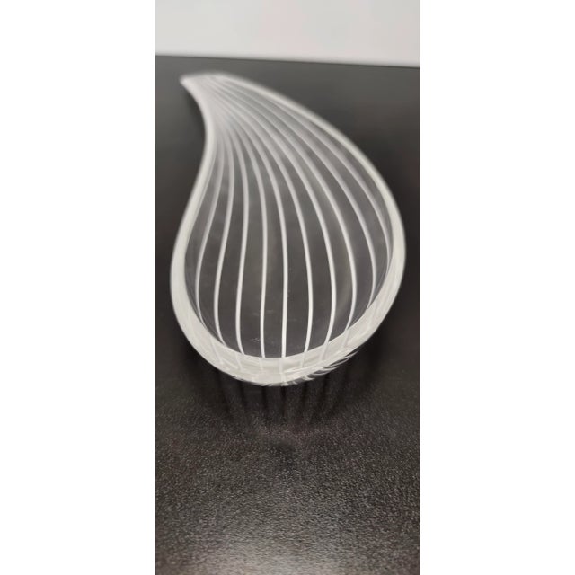 White Vintage Sommerso Glass Centerpieces by Livio Seguso, 1970s, Set of 2 For Sale - Image 8 of 12