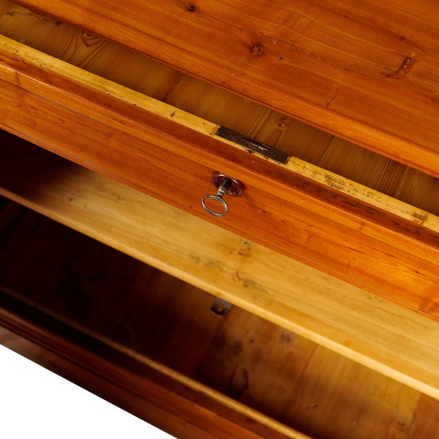 Biedermeier Sideboard or Crendenza in Cherrywood For Sale - Image 3 of 9