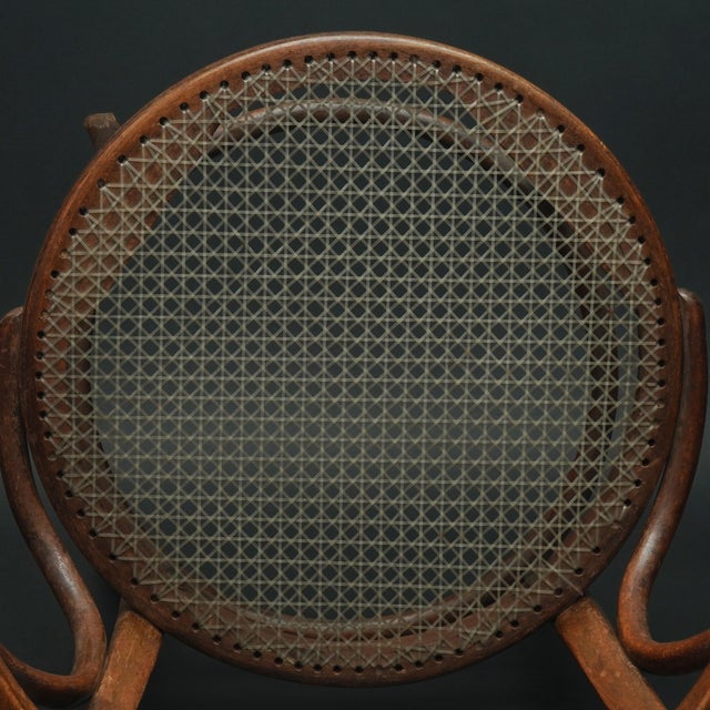 Model No. 233 Chair in Viennese Nylon Weave by Michael Thonet for Thonet, 1890s For Sale - Image 9 of 11