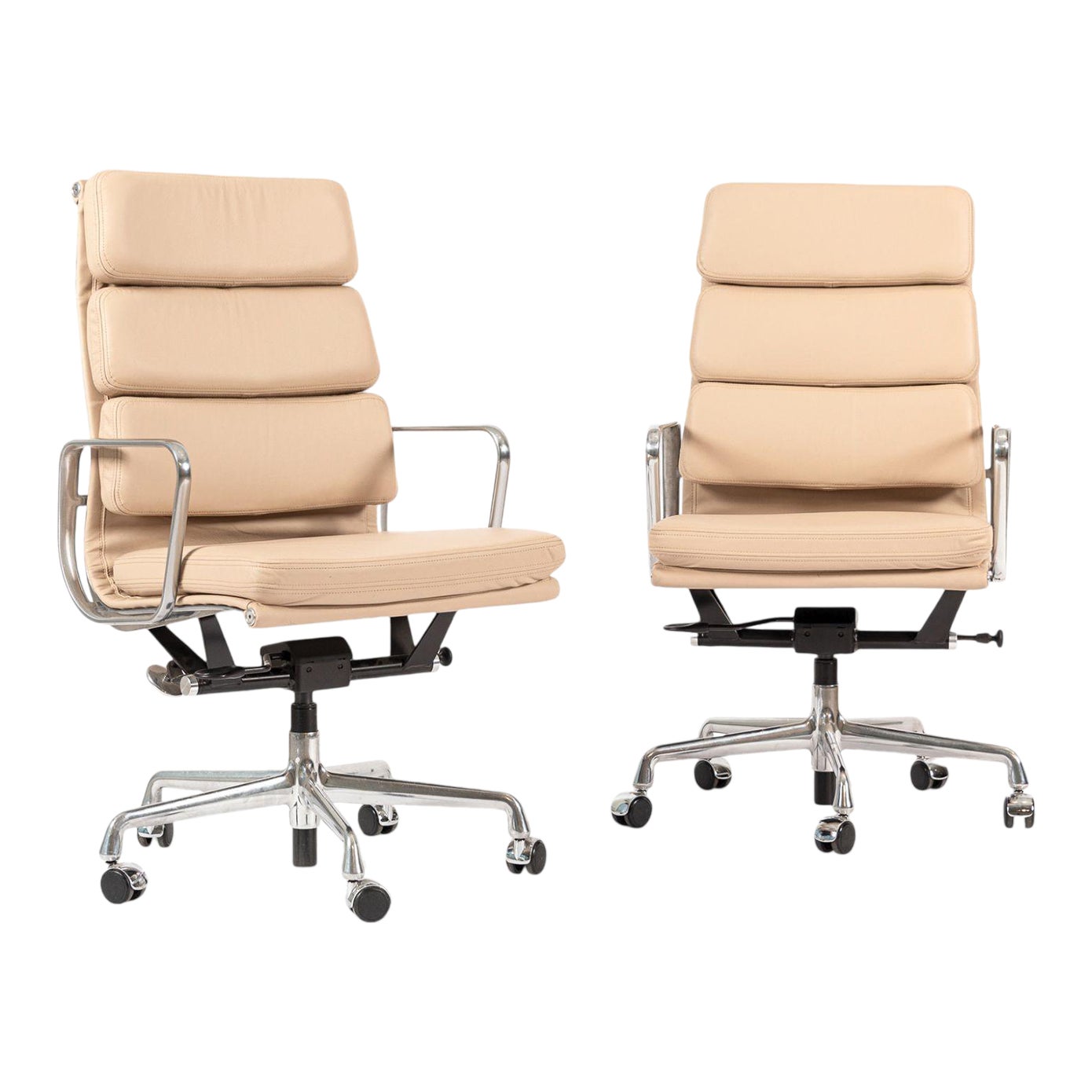 「Takabun専用」Herman Miller Eames herman-miller-eames-tall-tan-