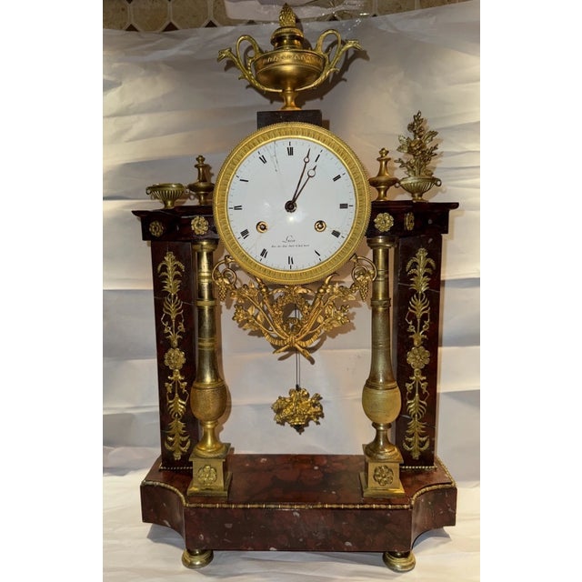 Early 19th Century French Bronze & Red Marble Portico Mantel Clock by Lucin a Paris For Sale - Image 10 of 12