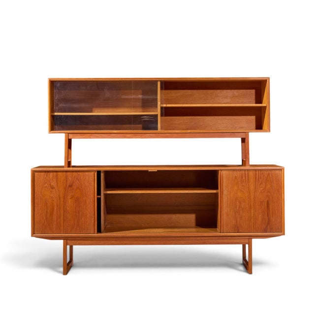 Kurt Østervig Style Mid Century Danish Teak Sliding Door Credenza and Hutch For Sale - Image 12 of 14