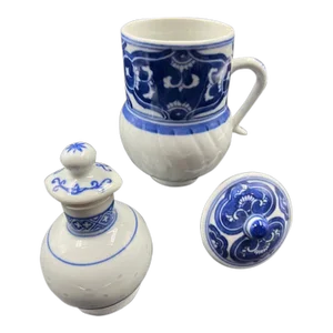 Chinese Blue & White Personal Tea Mug With Lid & Creamer With Lid