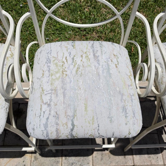 White Set of 4 Vintage Coastal Palm Beach Regency Metal Barstools. For Sale - Image 8 of 18