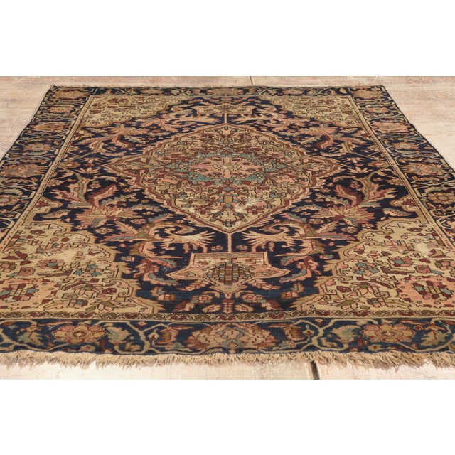 Late 19th Century Persian Farahan Rug, 04'06 X 06'04 For Sale - Image 9 of 10