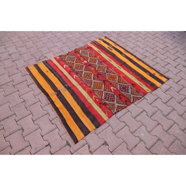 Size: 4.2 x 4.9 ft - 127 x 150 cm - 50 x 59 inches Color: Organic Natural Dye ( Red,Orange,Black,Yellow,Mint,Blue )...